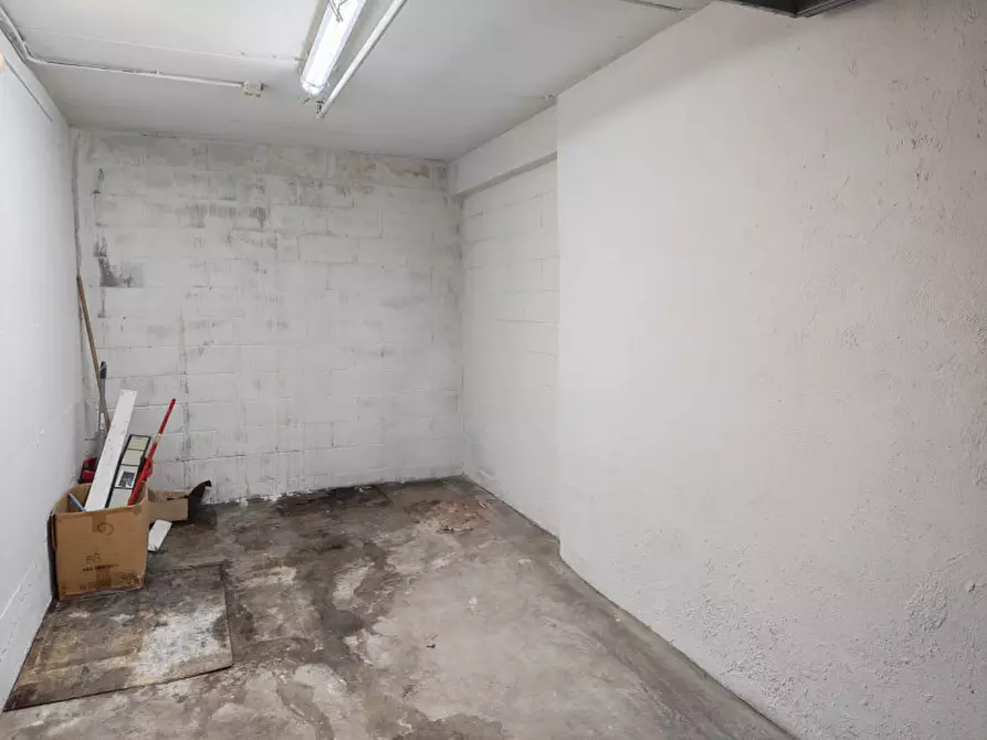 Immagine 5 di Garage in vendita  in Via Nicola Antonio Porpora a Milano