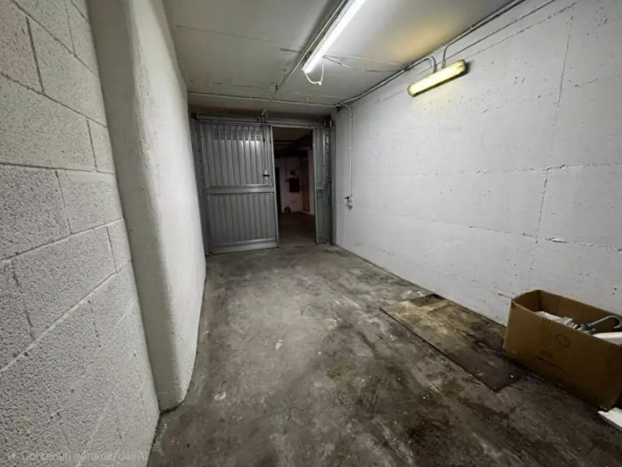 Immagine 15 di Garage in vendita  in Via Nicola Antonio Porpora a Milano