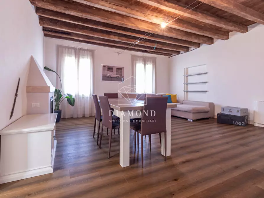 Immagine 1 di Appartamento in affitto  in Via Giuseppe Mazzini Falzè di Trevignano a Trevignano