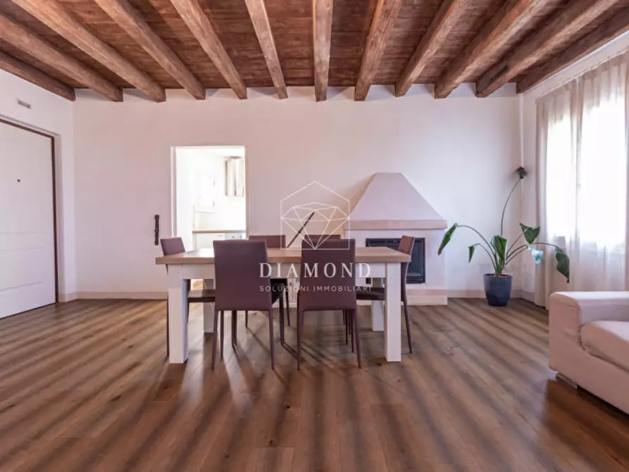 Immagine 11 di Appartamento in affitto  in Via Giuseppe Mazzini Falzè di Trevignano a Trevignano