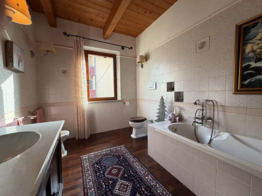 Immagine 23 di Appartamento in vendita  a Senigallia