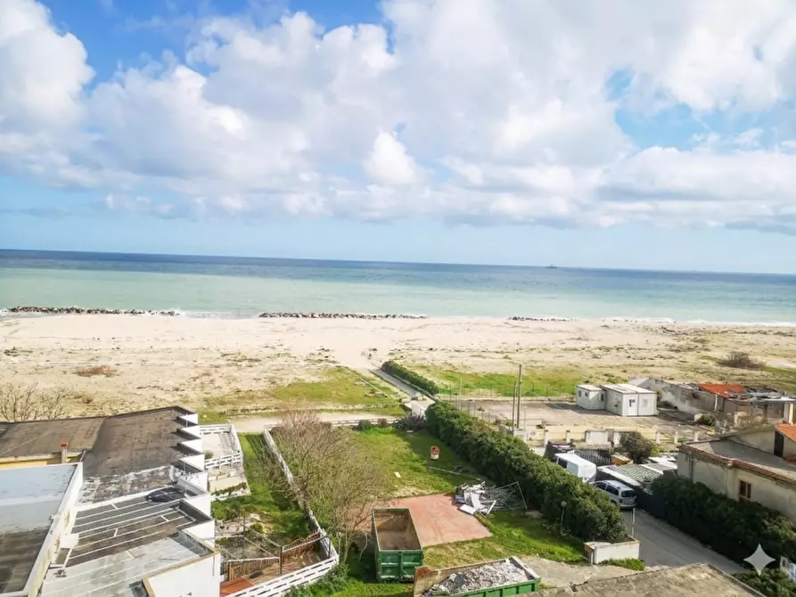 Immagine 22 di Appartamento in vendita  in Lungomare di Rocca Priora a Falconara Marittima
