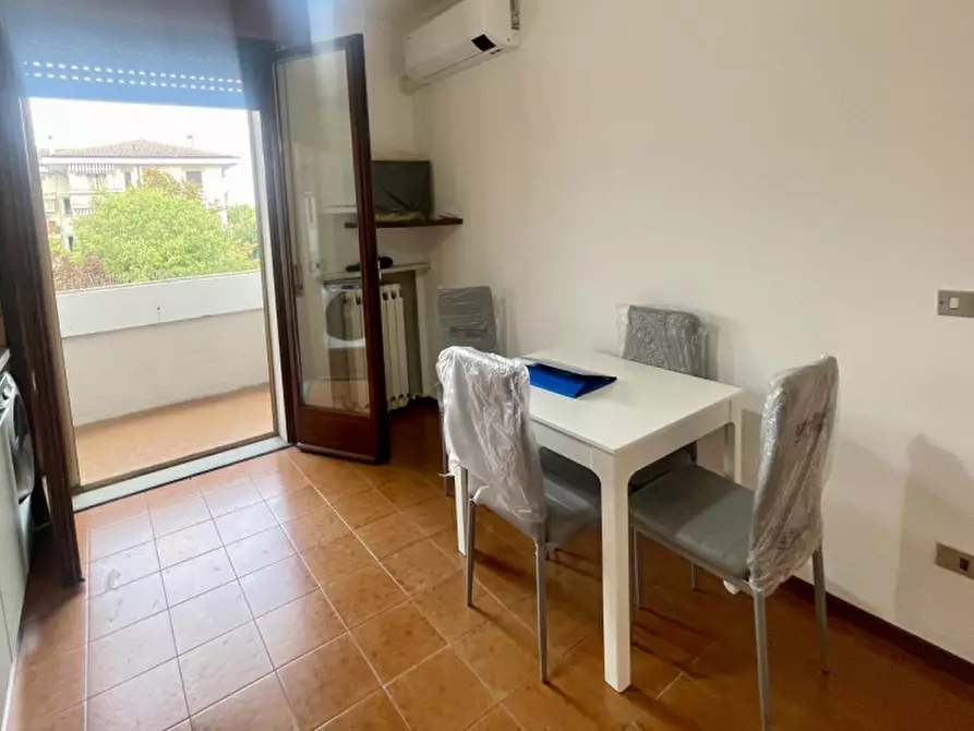 Immagine 3 di Appartamento in affitto  a Suzzara