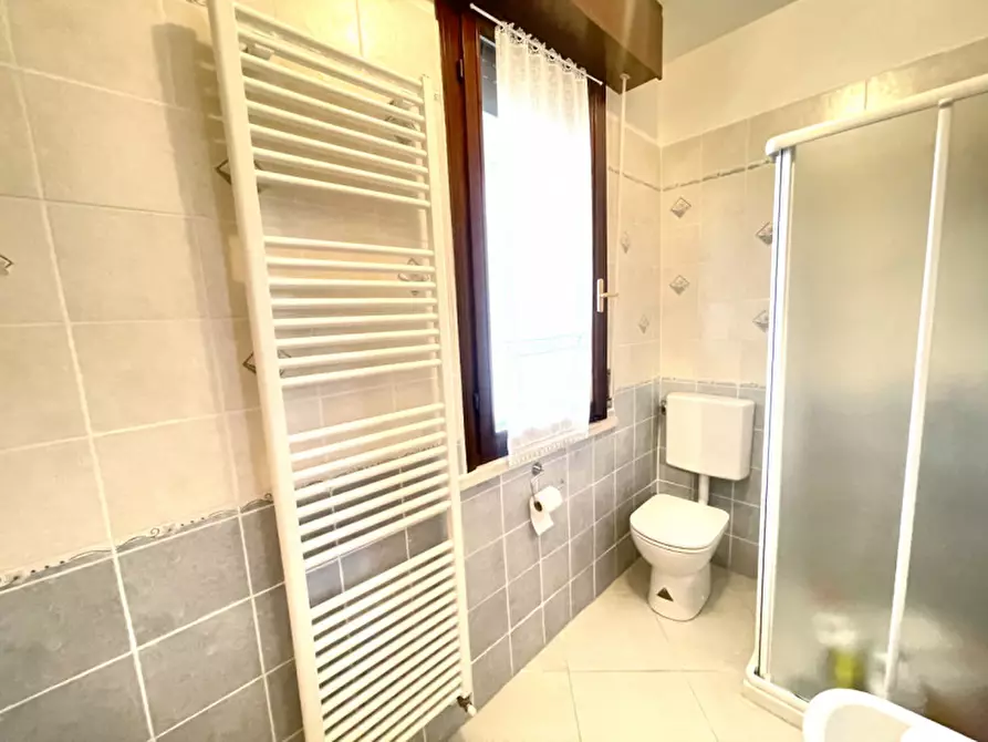 Immagine 13 di Appartamento in affitto  a Suzzara