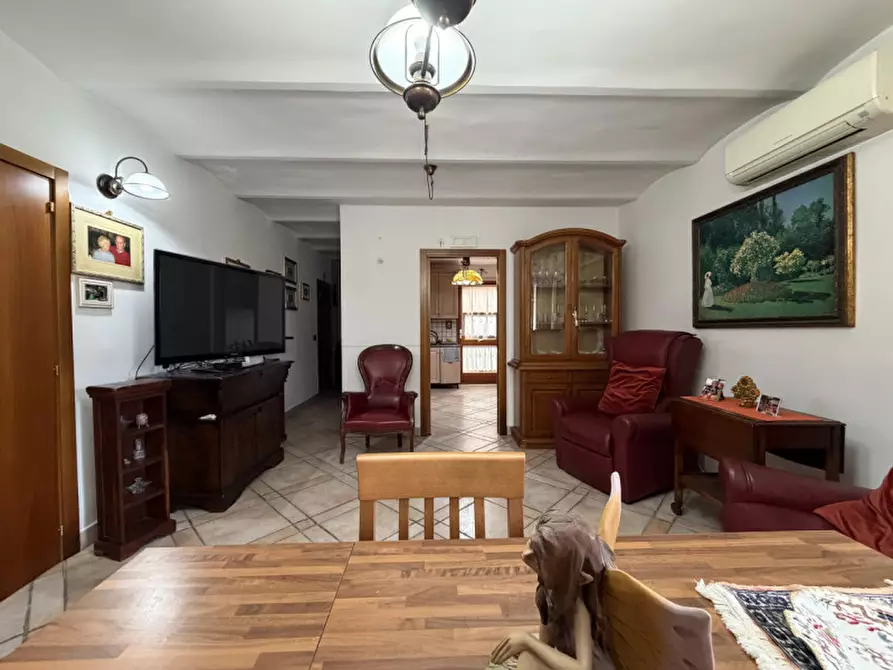 Immagine 3 di Appartamento in vendita  a Senigallia