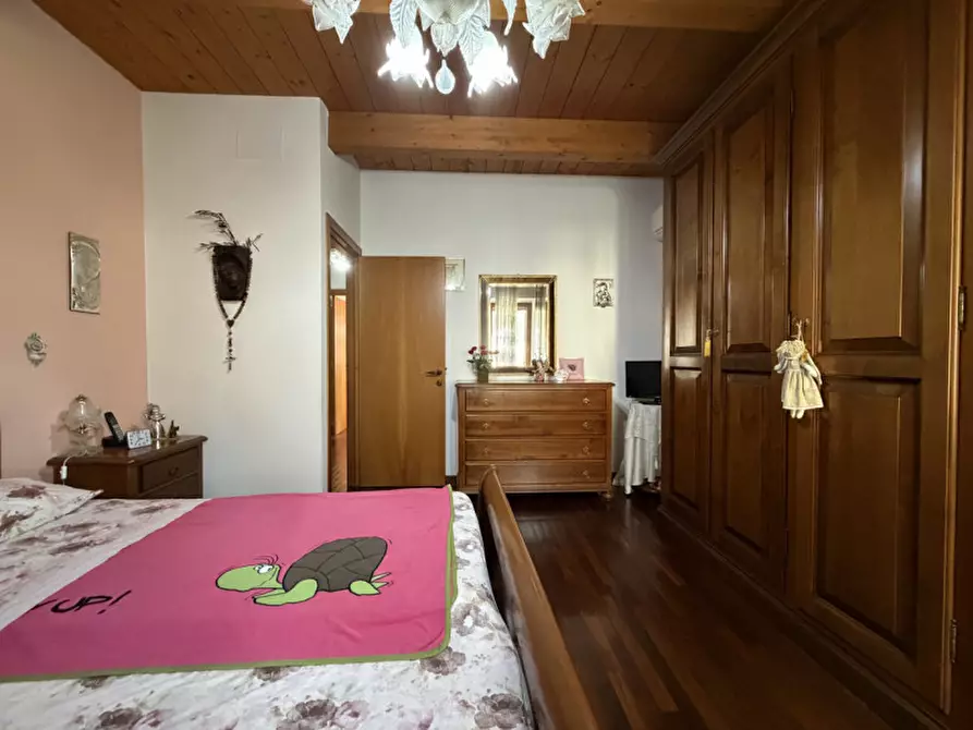 Immagine 19 di Appartamento in vendita  a Senigallia