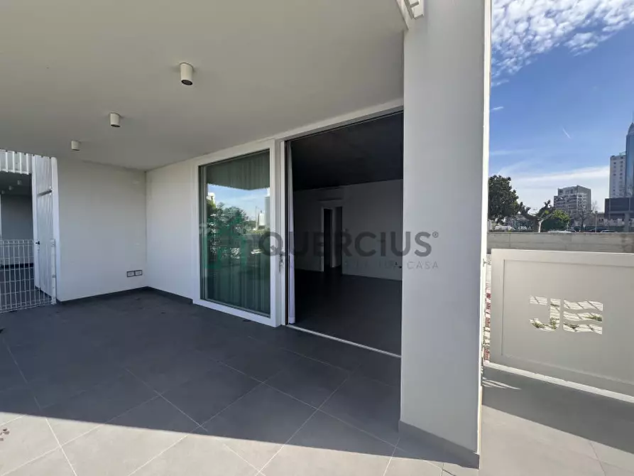 Immagine 5 di Appartamento in vendita  in Piazza Drago a Jesolo