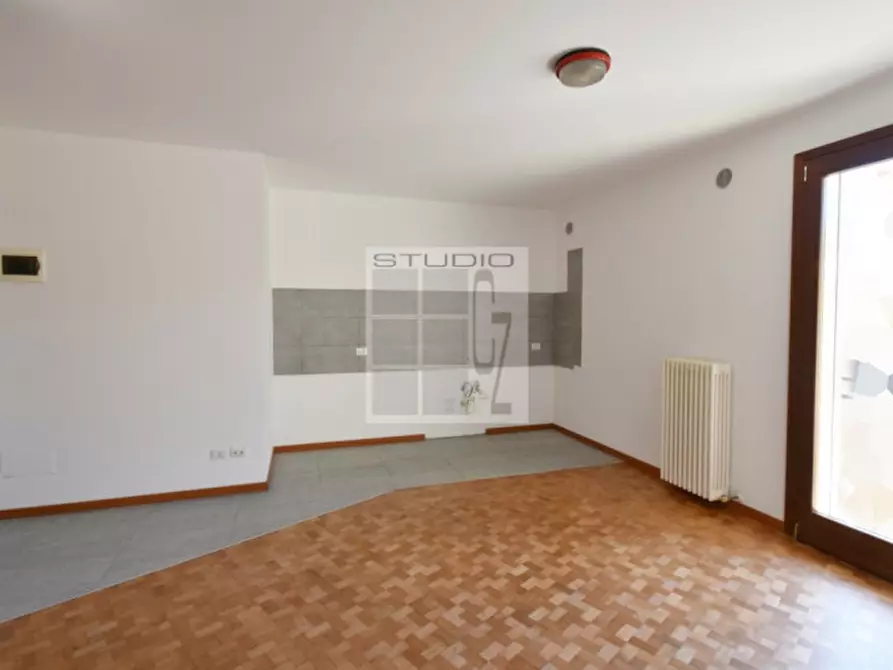 Immagine 2 di Appartamento in vendita  in via Caduti di Nassiriya a Loreggia