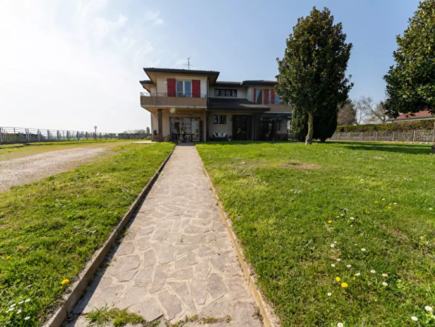 Immagine 1 di Casa indipendente in vendita  a Arzergrande