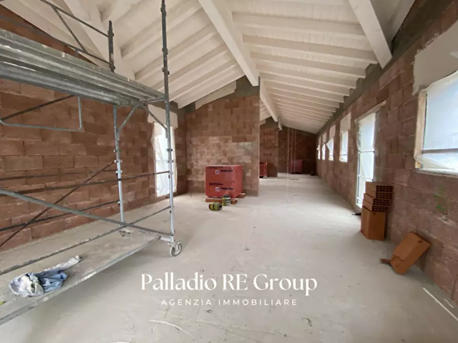 Immagine 6 di Villetta a schiera in vendita  in Via roma a Longare