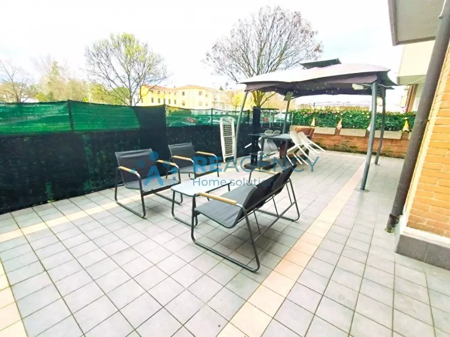 Immagine 11 di Appartamento in vendita  in Via Adriano Navarotto, 8 a Vicenza