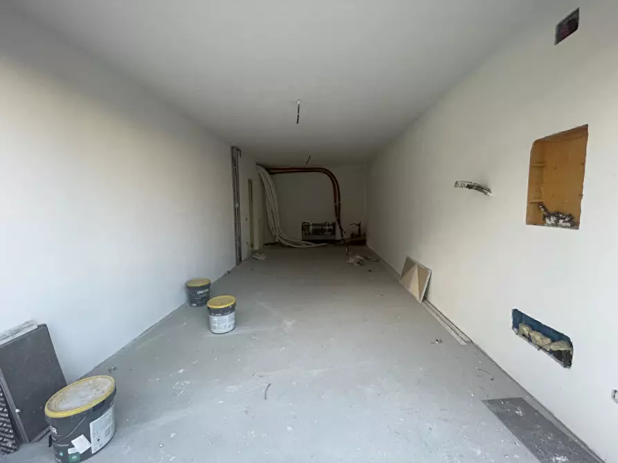 Immagine 3 di Casa trifamiliare in vendita  in Via Roma a Selvazzano Dentro