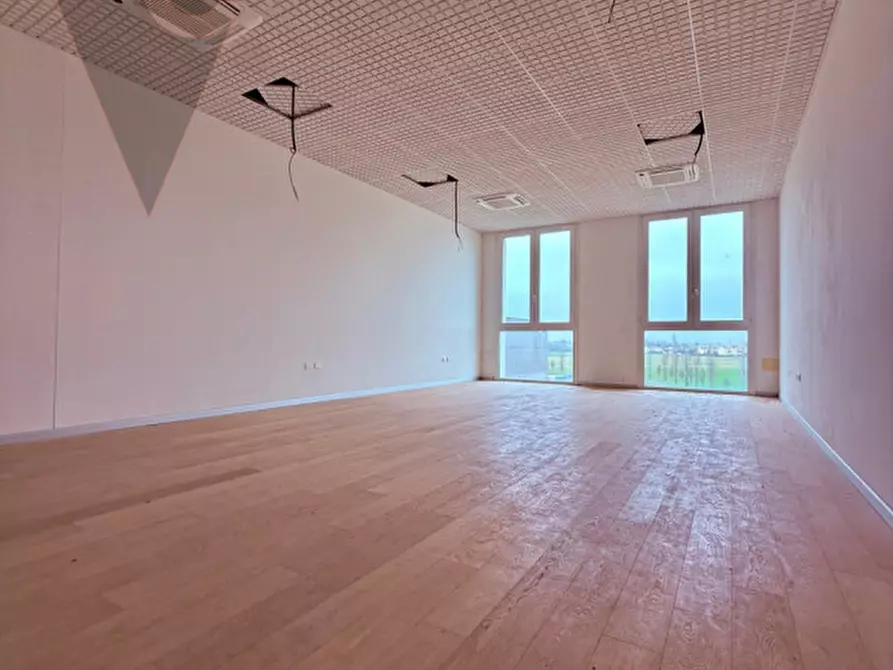 Immagine 2 di Ufficio in vendita  a Ponte San Nicolò