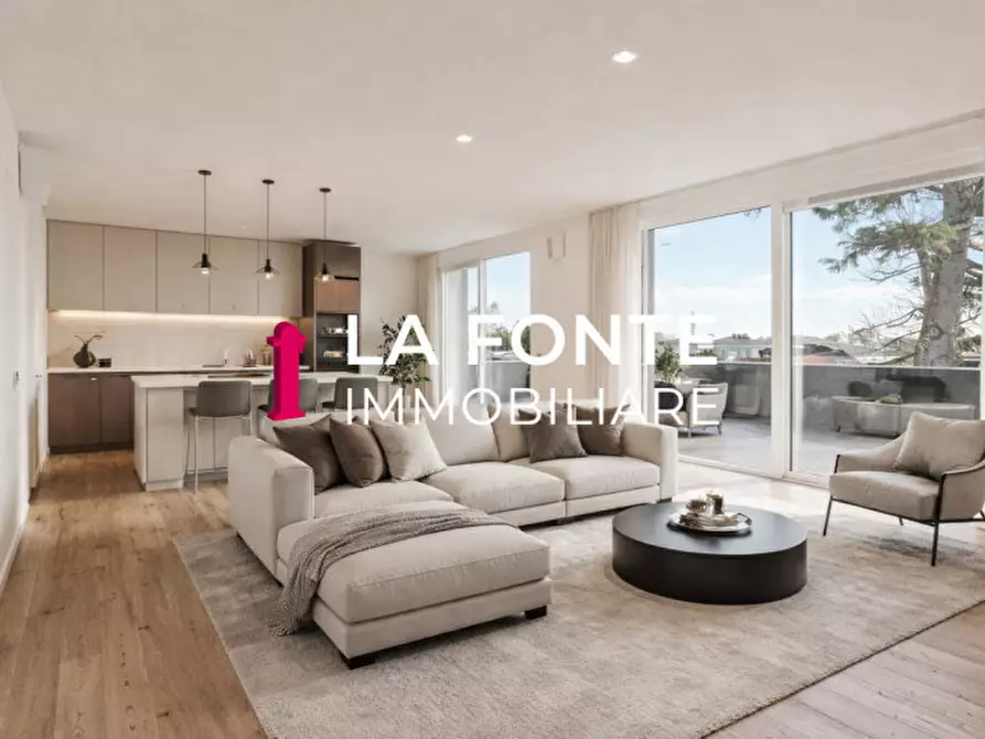 Immagine 5 di Attico in vendita  in Via Capeleo a Stra