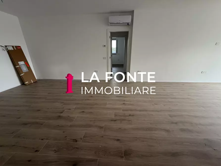 Immagine 9 di Attico in vendita  in Via Capeleo a Stra