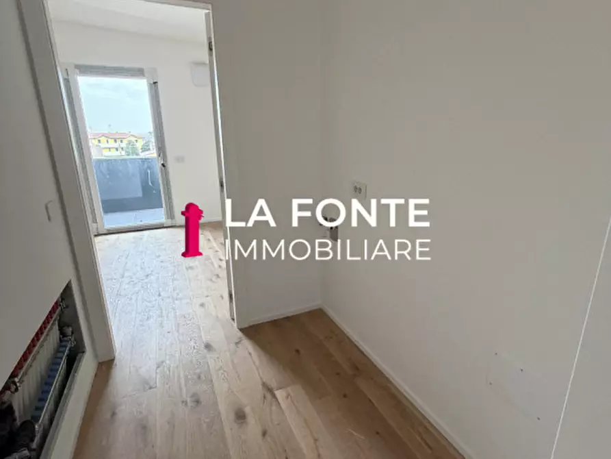 Immagine 13 di Attico in vendita  in Via Capeleo a Stra