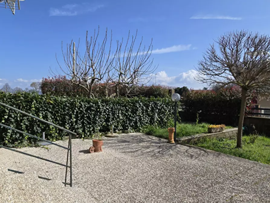 Immagine 18 di Appartamento in vendita  in Viale Regina Margherita, 3 a Capodimonte