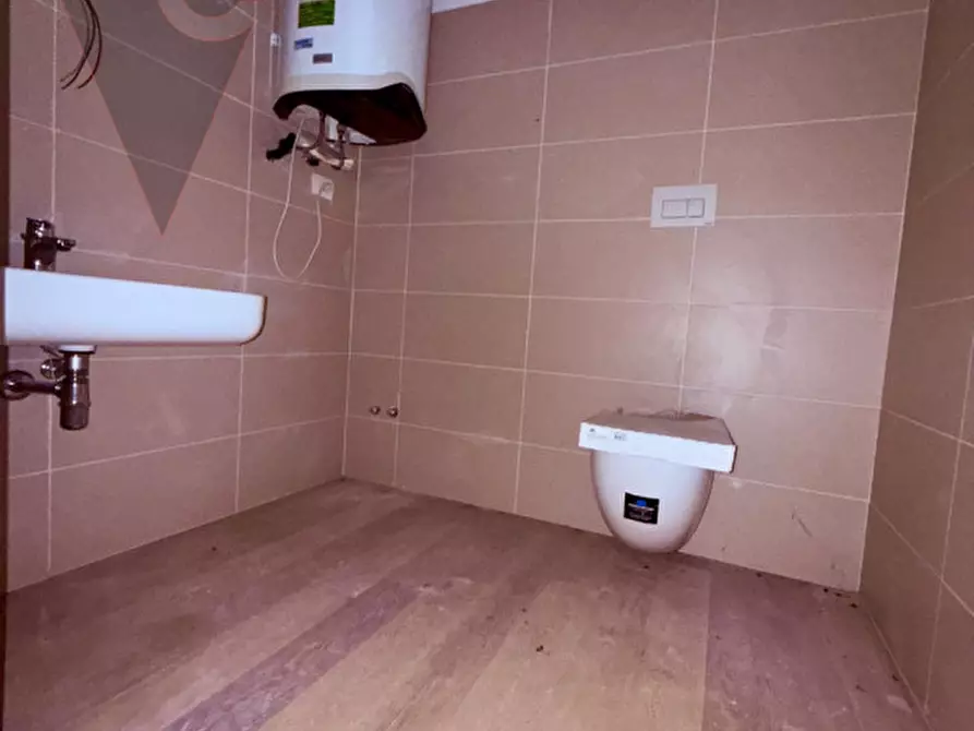 Immagine 9 di Ufficio in vendita  a Ponte San Nicolò