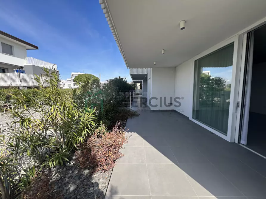 Immagine 1 di Appartamento in vendita  in Piazza Drago a Jesolo