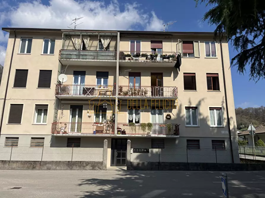 Immagine 1 di Appartamento in vendita  in Via A. Fogazzaro 10 a Torrebelvicino