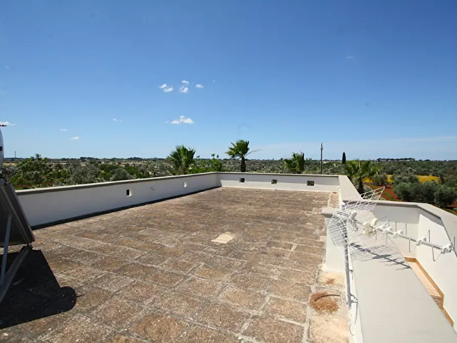 Immagine 3 di Villa in vendita  a Parabita