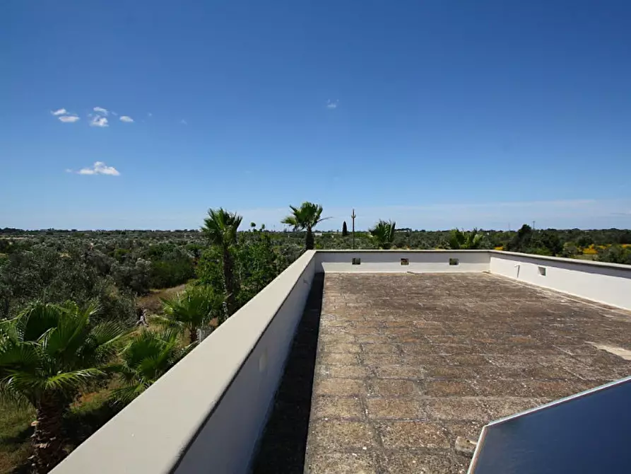 Immagine 4 di Villa in vendita  a Parabita