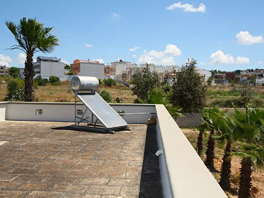 Immagine 7 di Villa in vendita  a Parabita