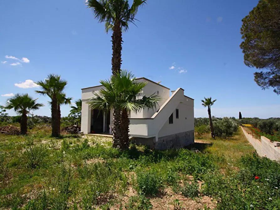 Immagine 10 di Villa in vendita  a Parabita