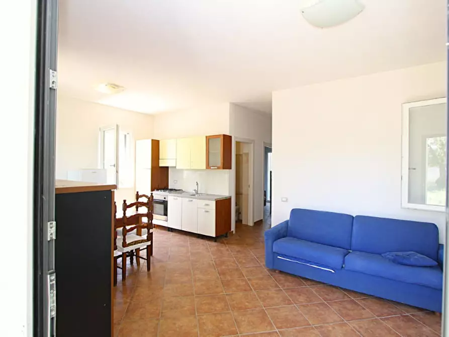 Immagine 14 di Villa in vendita  a Parabita