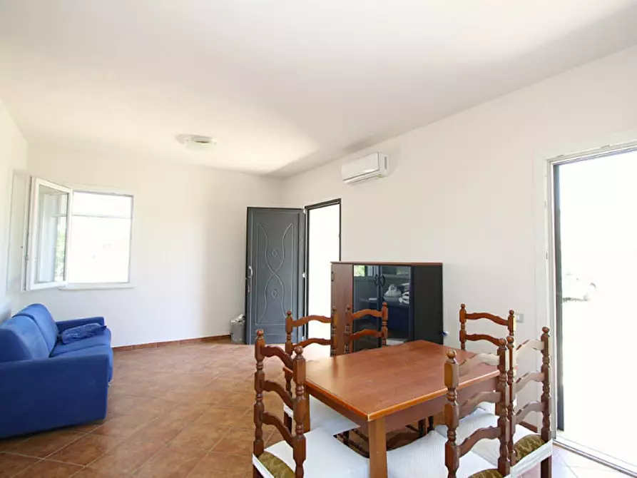 Immagine 18 di Villa in vendita  a Parabita