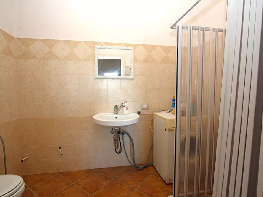 Immagine 22 di Villa in vendita  a Parabita