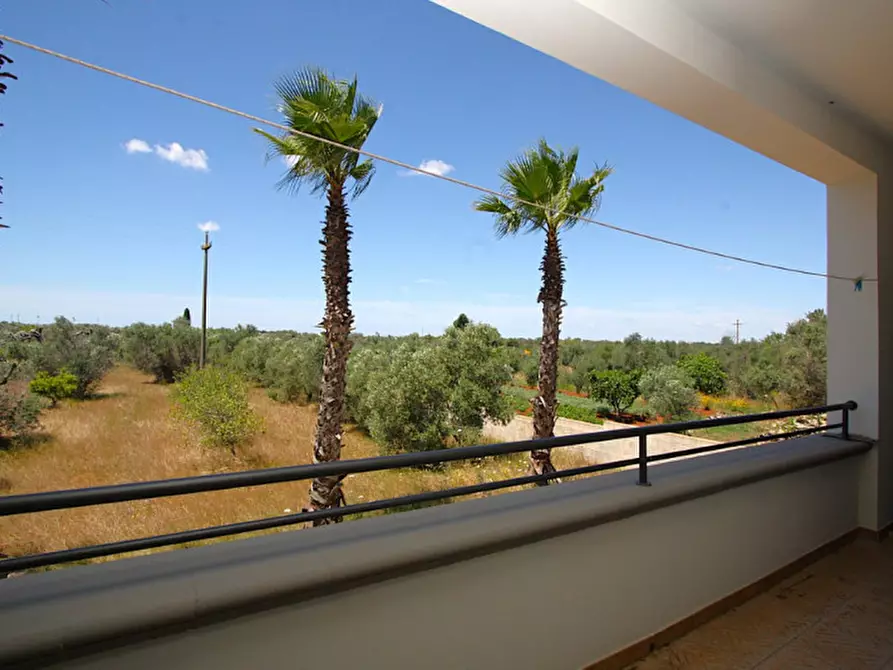 Immagine 24 di Villa in vendita  a Parabita