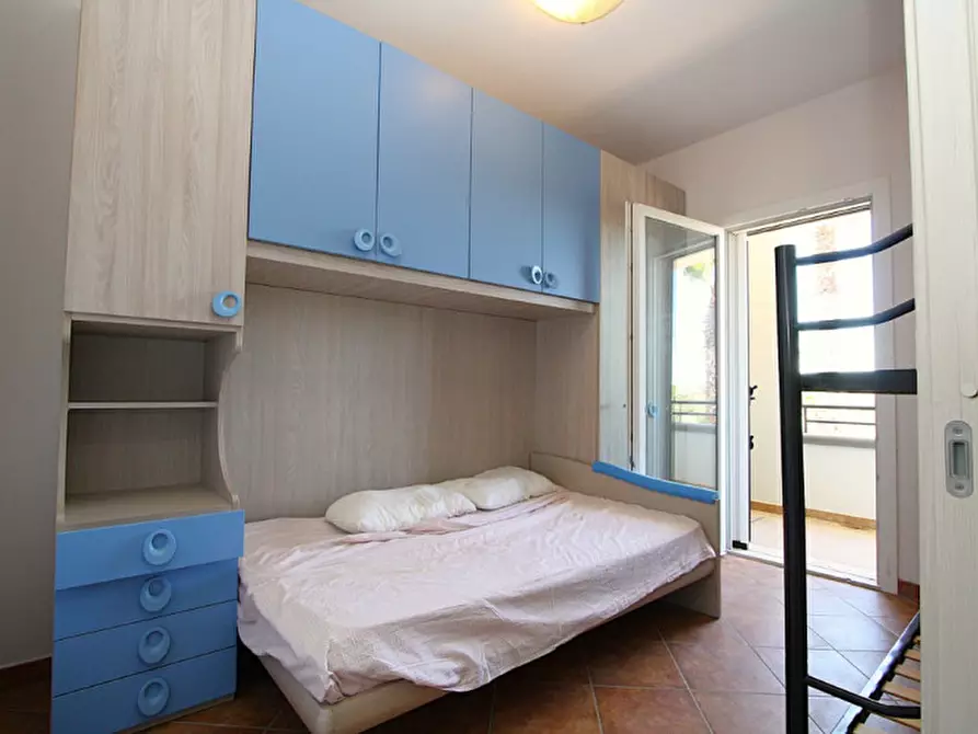 Immagine 27 di Villa in vendita  a Parabita