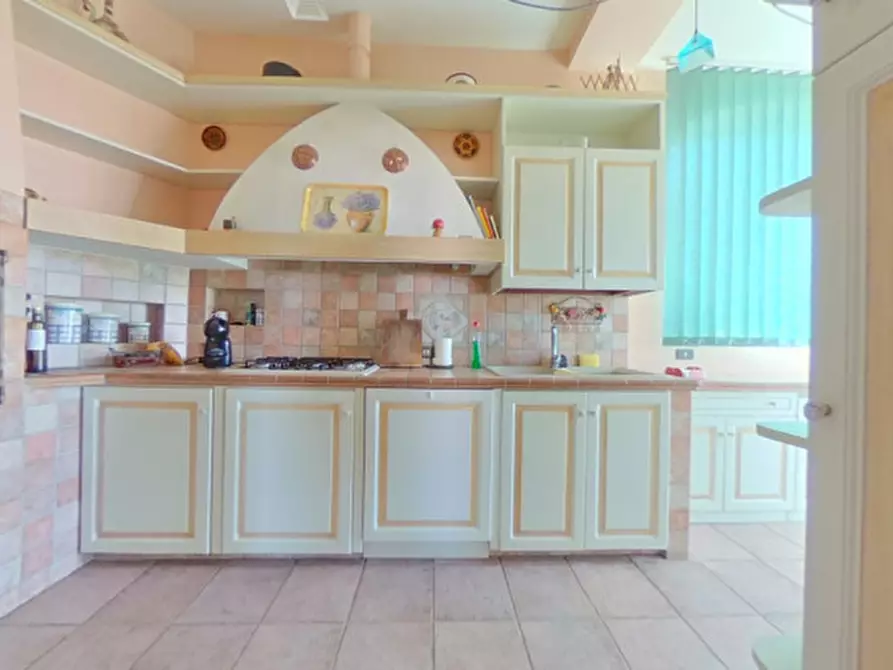 Immagine 25 di Villa in vendita  in Tupparello a Fasano