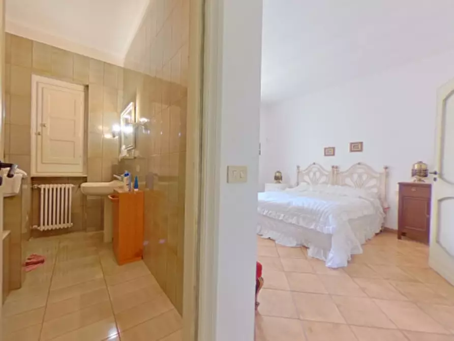 Immagine 40 di Villa in vendita  in Tupparello a Fasano