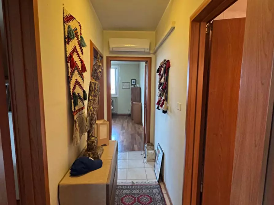Immagine 13 di Appartamento in vendita  in Viale Don Luigi Orione a Lonigo