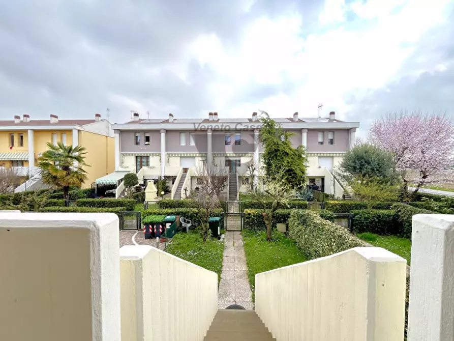 Immagine 4 di Villetta a schiera in vendita  in Via Luigi Nono a Dolo