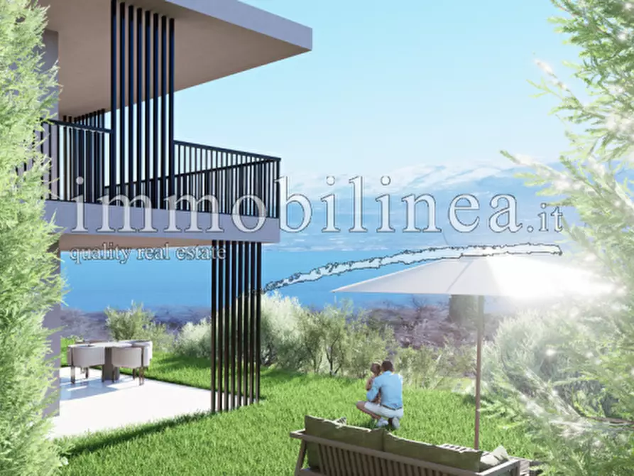 Immagine 4 di Appartamento in vendita  in VIA SAN ZENO a Torri Del Benaco