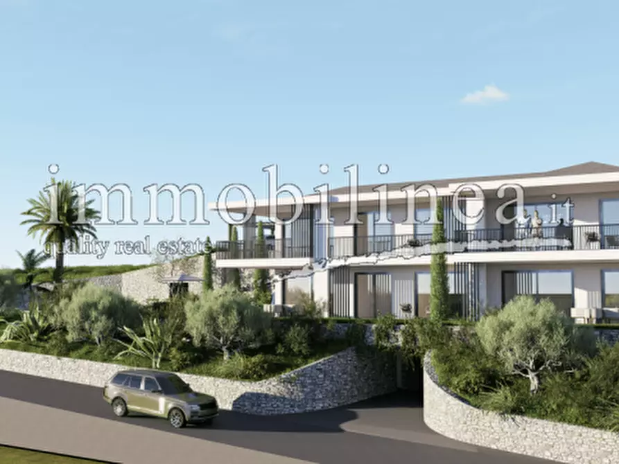 Immagine 9 di Appartamento in vendita  in VIA SAN ZENO a Torri Del Benaco