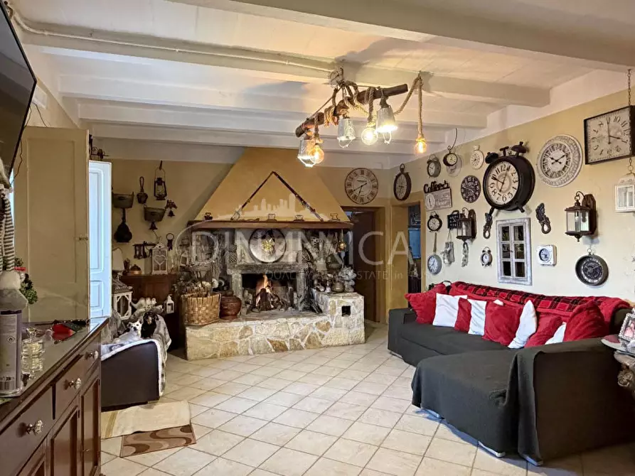 Immagine 13 di Rustico / casale in vendita  a Fauglia