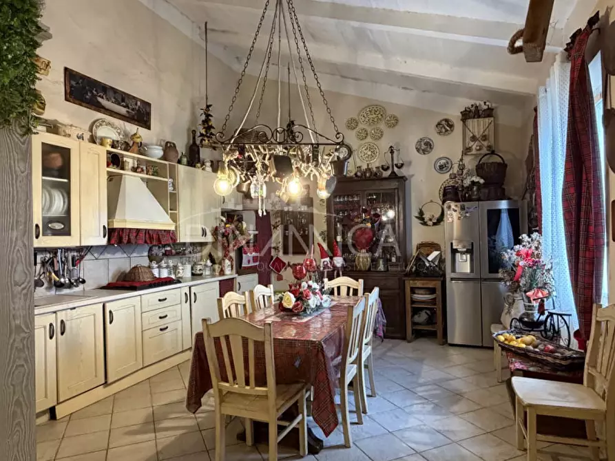 Immagine 14 di Rustico / casale in vendita  a Fauglia