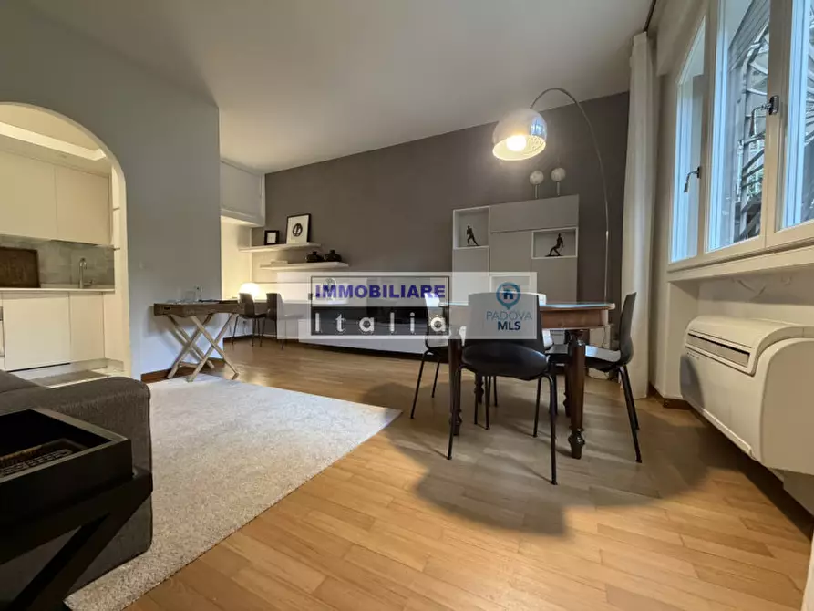 Immagine 3 di Appartamento in vendita  in via Bomporti a Padova