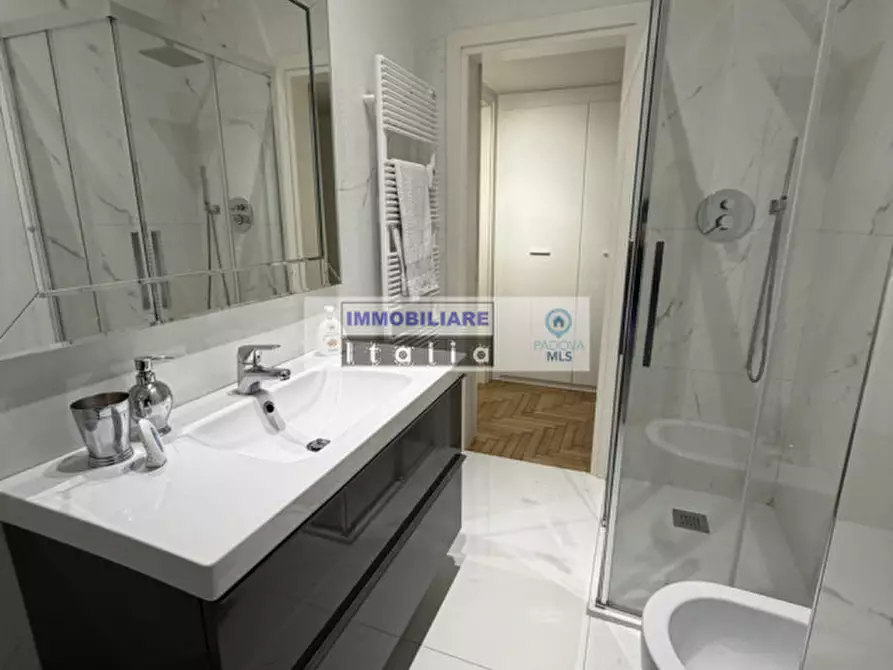 Immagine 10 di Appartamento in vendita  in via Bomporti a Padova