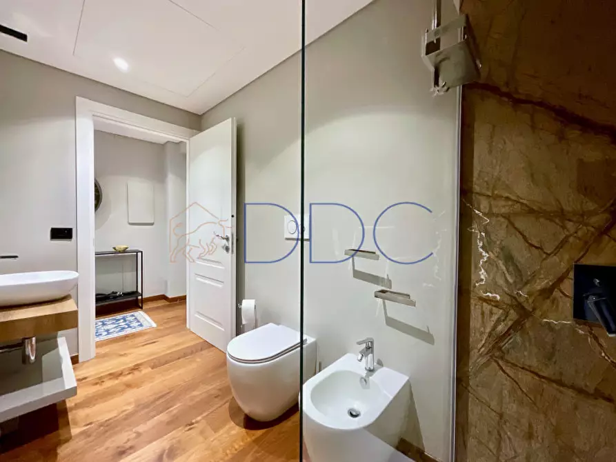 Immagine 15 di Appartamento in affitto  in Via XX Settembre 45 a Torino