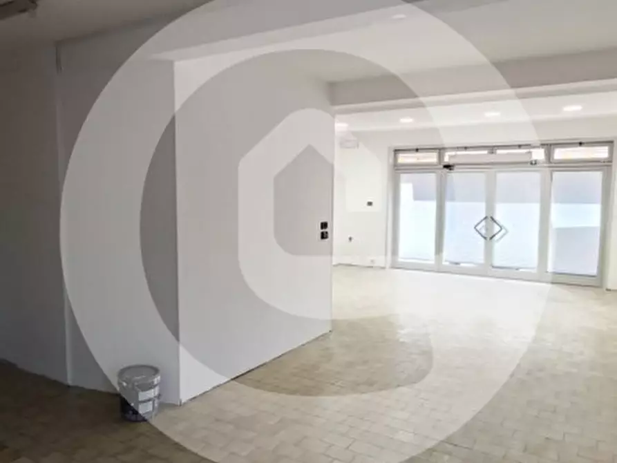 Immagine 1 di Negozio in affitto  a Borgoricco