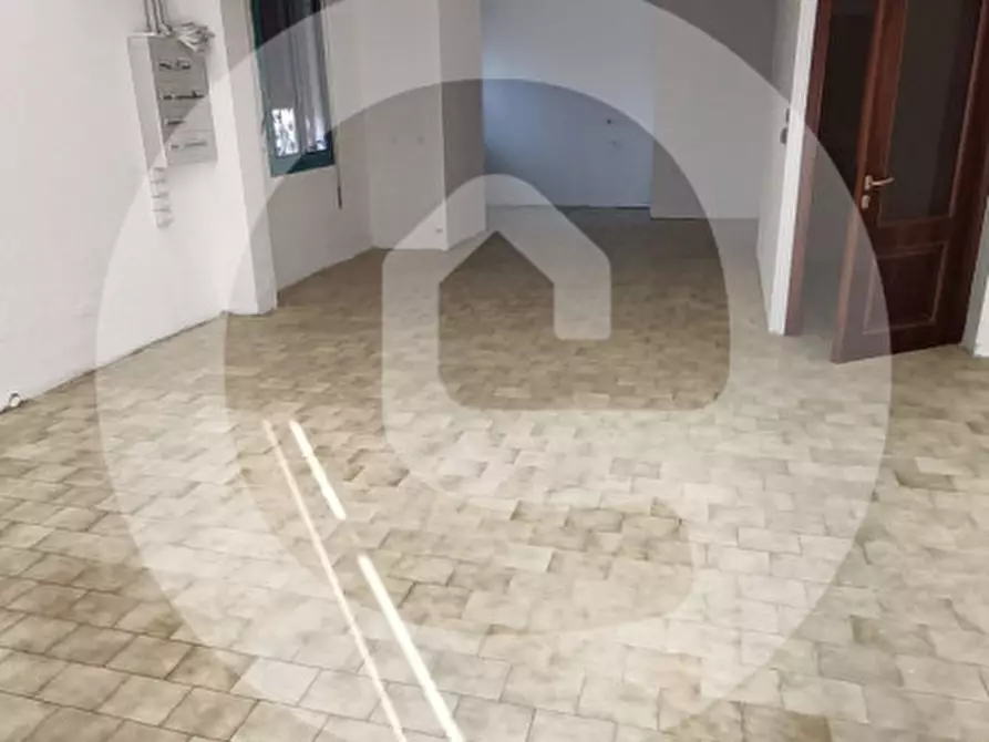 Immagine 2 di Negozio in affitto  a Borgoricco