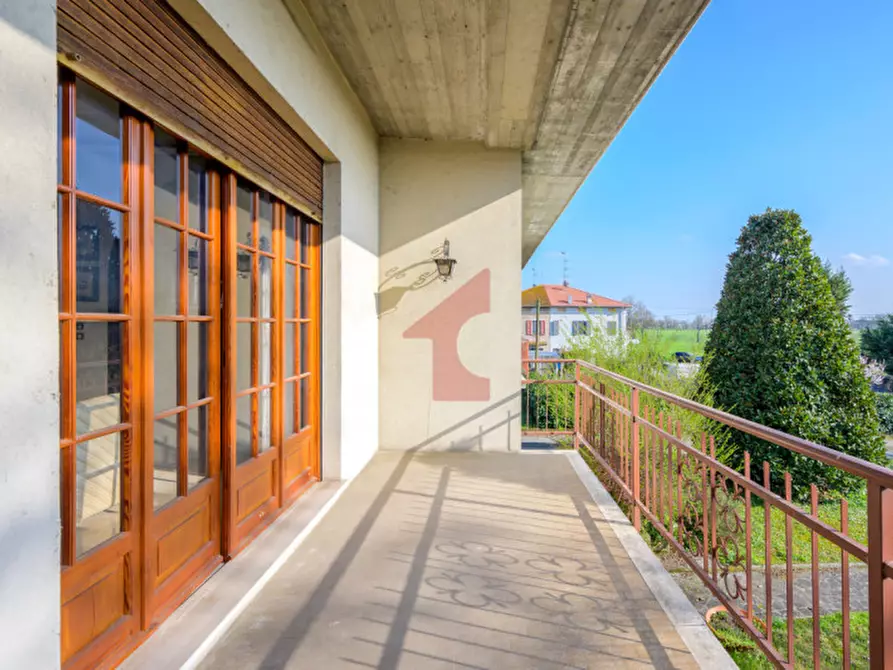 Immagine 76 di Villa in vendita  in località casalbarbato a Fontanellato