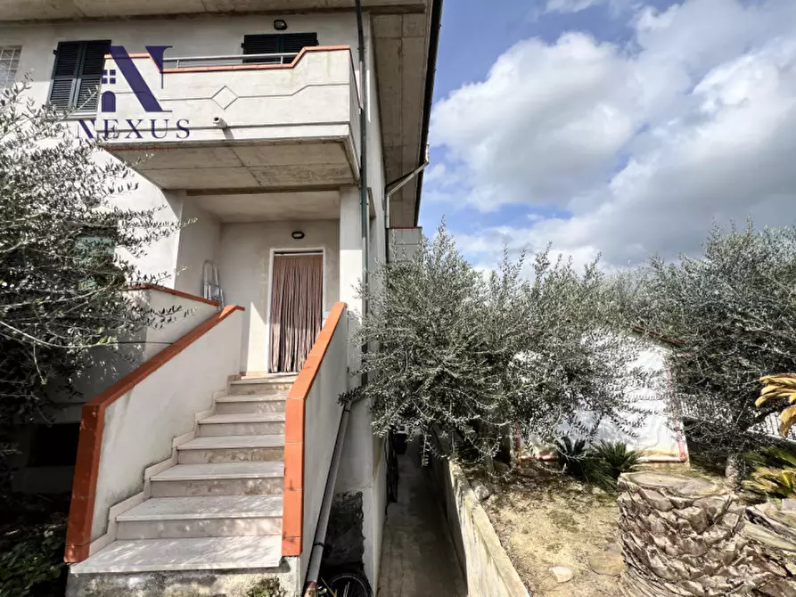 Immagine 1 di Villetta a schiera in vendita  in Viale della libertà a Monte Porzio