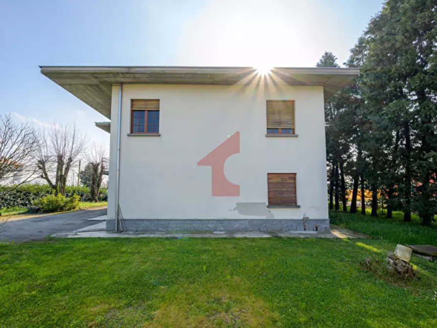 Immagine 13 di Villa in vendita  in località casalbarbato a Fontanellato