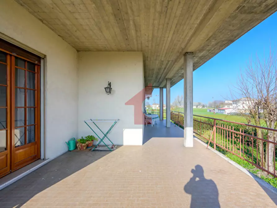 Immagine 72 di Villa in vendita  in località casalbarbato a Fontanellato